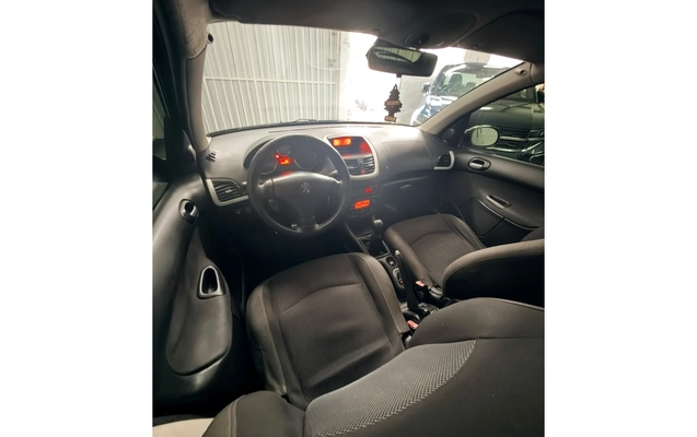 imagem-https://www.socarrao.com.br/sc-vehicle-images-prod/4401044/1792504747980-1_100841.jpg