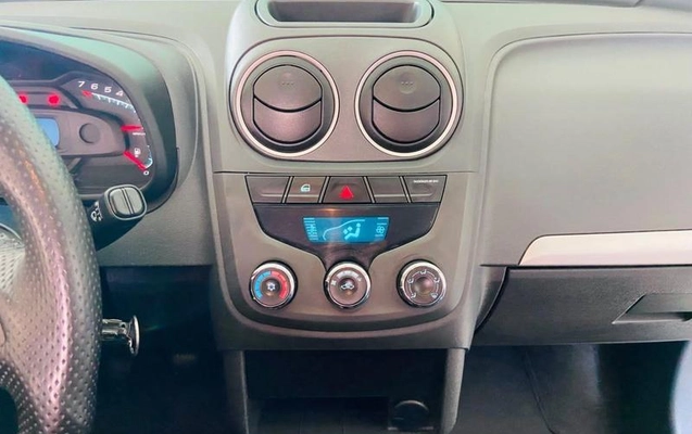 imagem-https://www.socarrao.com.br/sc-vehicle-images-prod/4401085/1792504948567-8543596_7_B_d11a59969e.jpeg