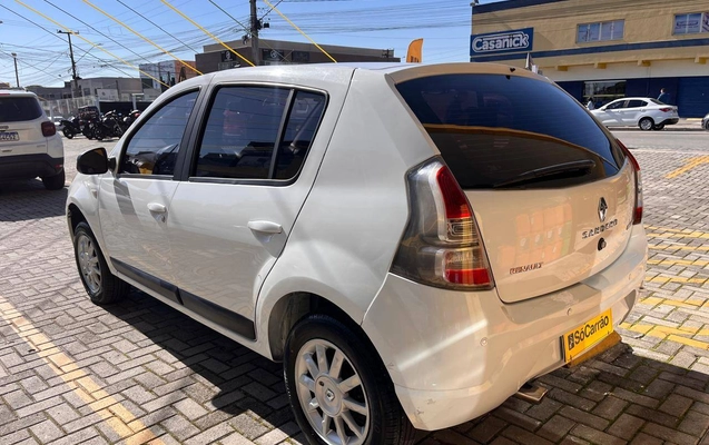 imagem-https://www.socarrao.com.br/sc-vehicle-images-prod/4401098/1792505097138-bfa53b7e97274c2b984895d85c675b46_1792505024116.jpg