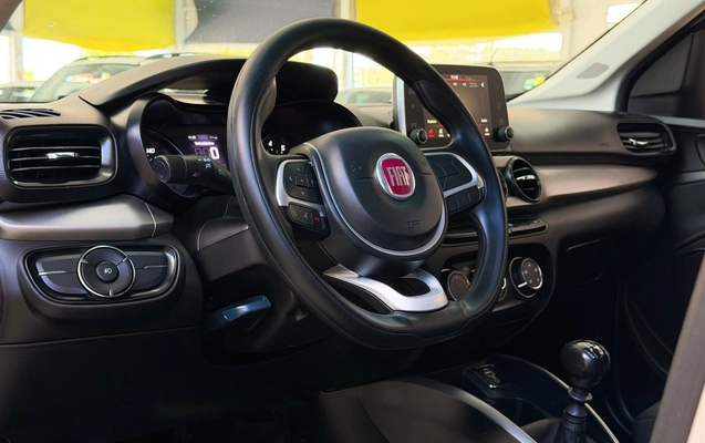 imagem-https://www.socarrao.com.br/sc-vehicle-images-prod/4401121/1792505263681-3c8543800cc04cab803047cdac114323_1792505235439.jpg