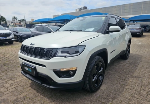 Jeep Compass 2018 Branco — foto 1 de 3