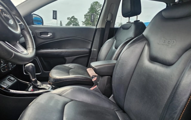 imagem-https://www.socarrao.com.br/sc-vehicle-images-prod/4401133/1792689142797-gZfwfw4nTY1qvtot7PF4CdPfY6eyfjfk.jpg