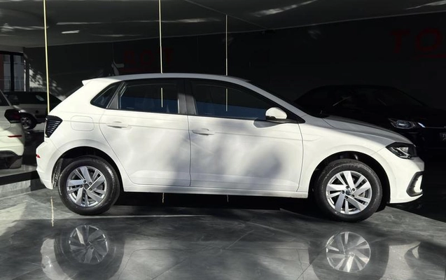 imagem-https://www.socarrao.com.br/sc-vehicle-images-prod/4401137/1792505359323-8583236_5_B_1f8631d30d.jpeg