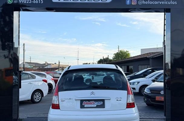 imagem-https://www.socarrao.com.br/sc-vehicle-images-prod/4401142/1792505438143-8576941_4_B_64360bebe4.jpeg