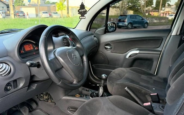 imagem-https://www.socarrao.com.br/sc-vehicle-images-prod/4401142/1792505438143-8576941_5_B_5b26c0544a.jpeg