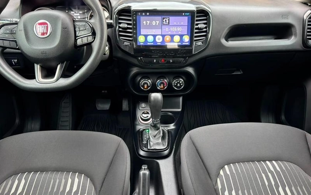 imagem-https://www.socarrao.com.br/sc-vehicle-images-prod/4401149/1792505506008-8587382_15_B_bf0fc70427.jpeg