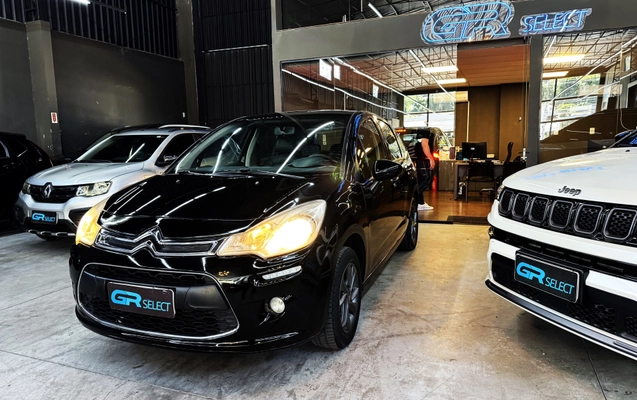 imagem-https://www.socarrao.com.br/sc-vehicle-images-prod/4401156/1792505536988-003_feaa6b2fb02ccfc1f73d07fda8354951.jpg
