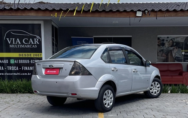 imagem-https://www.socarrao.com.br/sc-vehicle-images-prod/4401204/1792506170846-SU1HXzcxNTUuanBlZw.jpeg