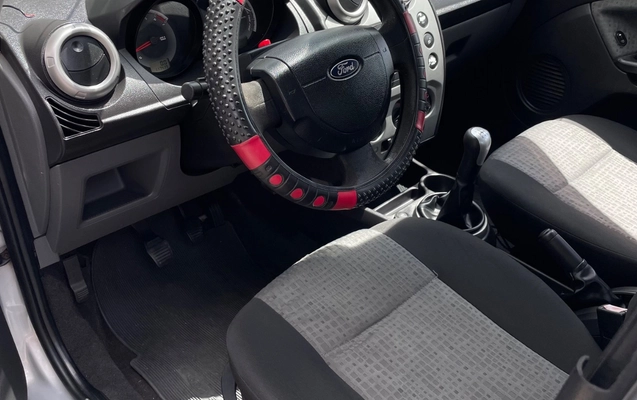 imagem-https://www.socarrao.com.br/sc-vehicle-images-prod/4401204/1792506171030-SU1HXzcxNTYuanBlZw.jpeg
