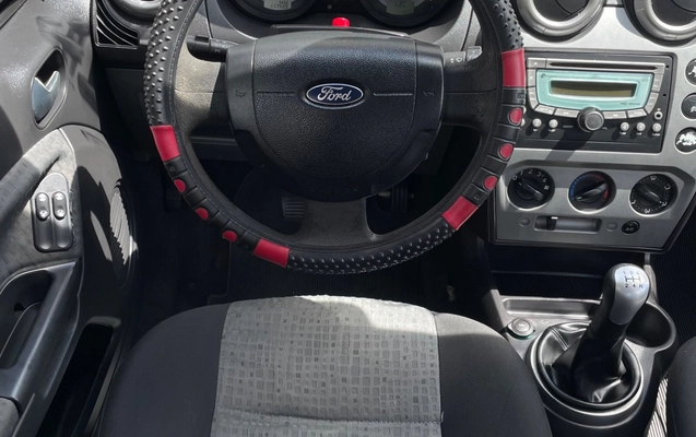 imagem-https://www.socarrao.com.br/sc-vehicle-images-prod/4401204/1792506171290-SU1HXzcxNTkuanBlZw.jpeg