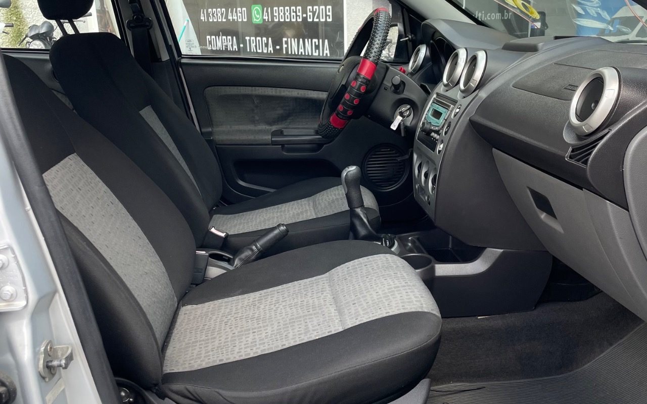 imagem-https://www.socarrao.com.br/sc-vehicle-images-prod/4401204/1792506171429-SU1HXzcxNjEuanBlZw.jpeg
