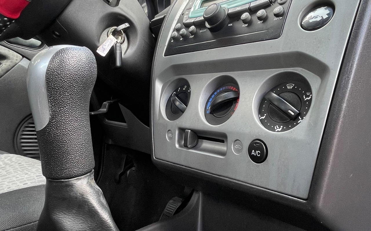 imagem-https://www.socarrao.com.br/sc-vehicle-images-prod/4401204/1792506171493-SU1HXzcxNjIuanBlZw.jpeg