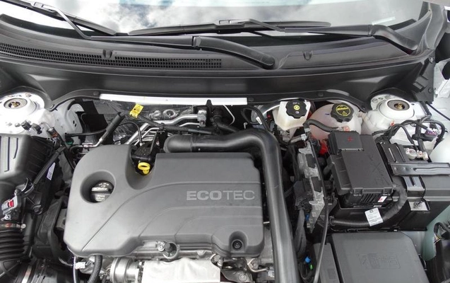 imagem-https://www.socarrao.com.br/sc-vehicle-images-prod/4401222/1792512407043-8587440_19_B_0f0e1a63e6.jpeg