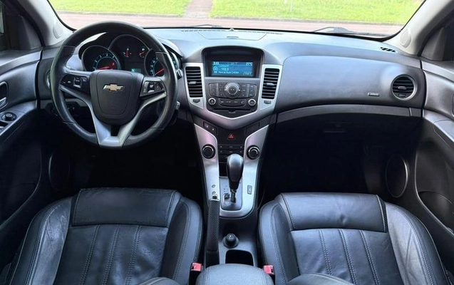 imagem-https://www.socarrao.com.br/sc-vehicle-images-prod/4401263/1792533402988-8586905_8_B_59ac2b9604.jpeg