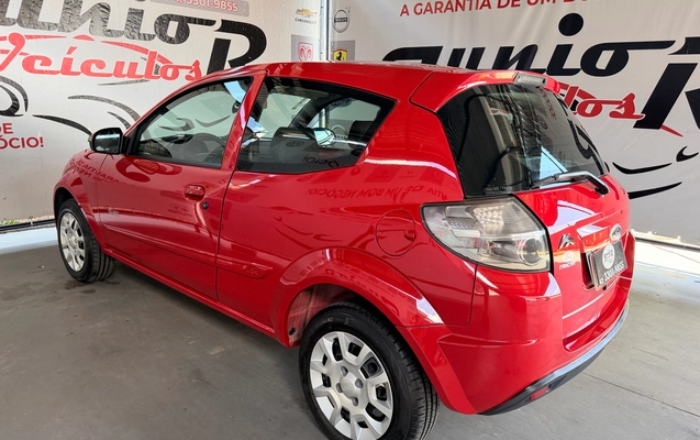 imagem-https://www.socarrao.com.br/sc-vehicle-images-prod/4401271/1792506371056-689e6948-f509-4916-b8d9-6a4864d98dd4.jpg