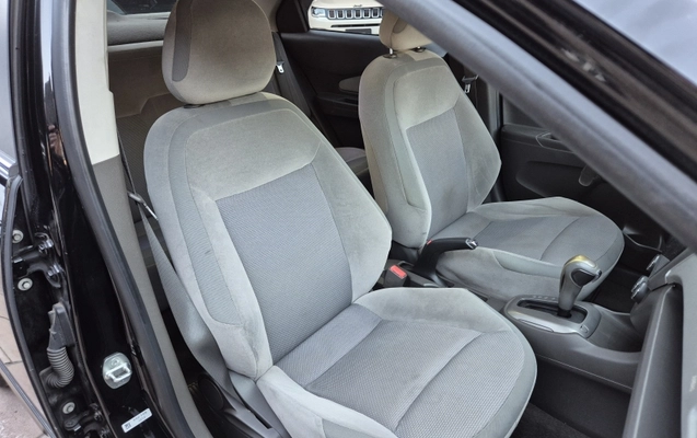 imagem-https://www.socarrao.com.br/sc-vehicle-images-prod/4401276/1792506464282-ypaLu0qQUbFXlFRCuZvJBxZhpKUMF8IS.jpg