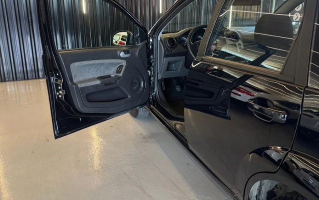 imagem-https://www.socarrao.com.br/sc-vehicle-images-prod/4401363/1792507072269-gb-e9dd450.jpeg