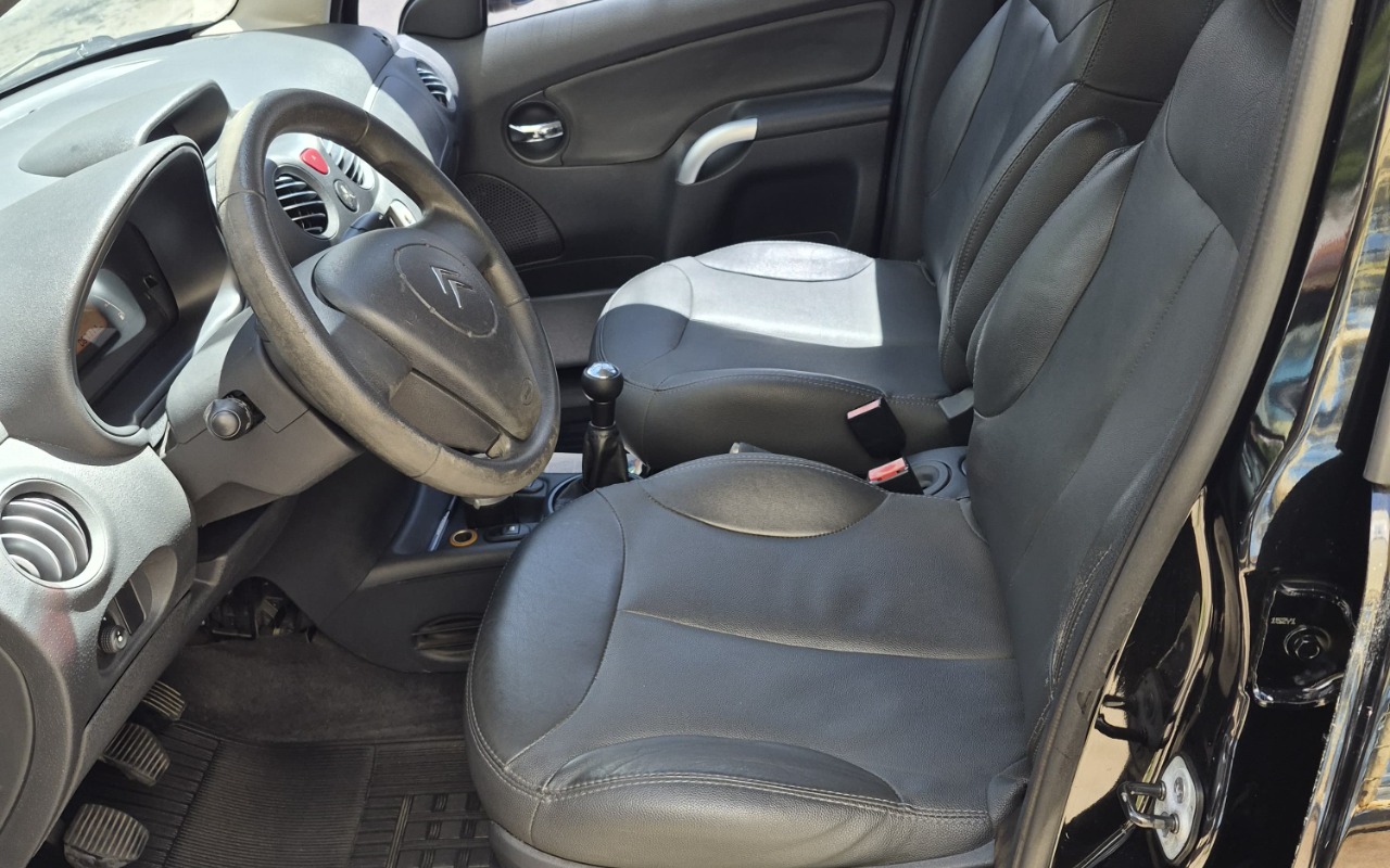 imagem-https://www.socarrao.com.br/sc-vehicle-images-prod/4401369/1792507749417-SU1HLTIwMjYxMDIwLVdBMDAzNC5qcGc.jpg