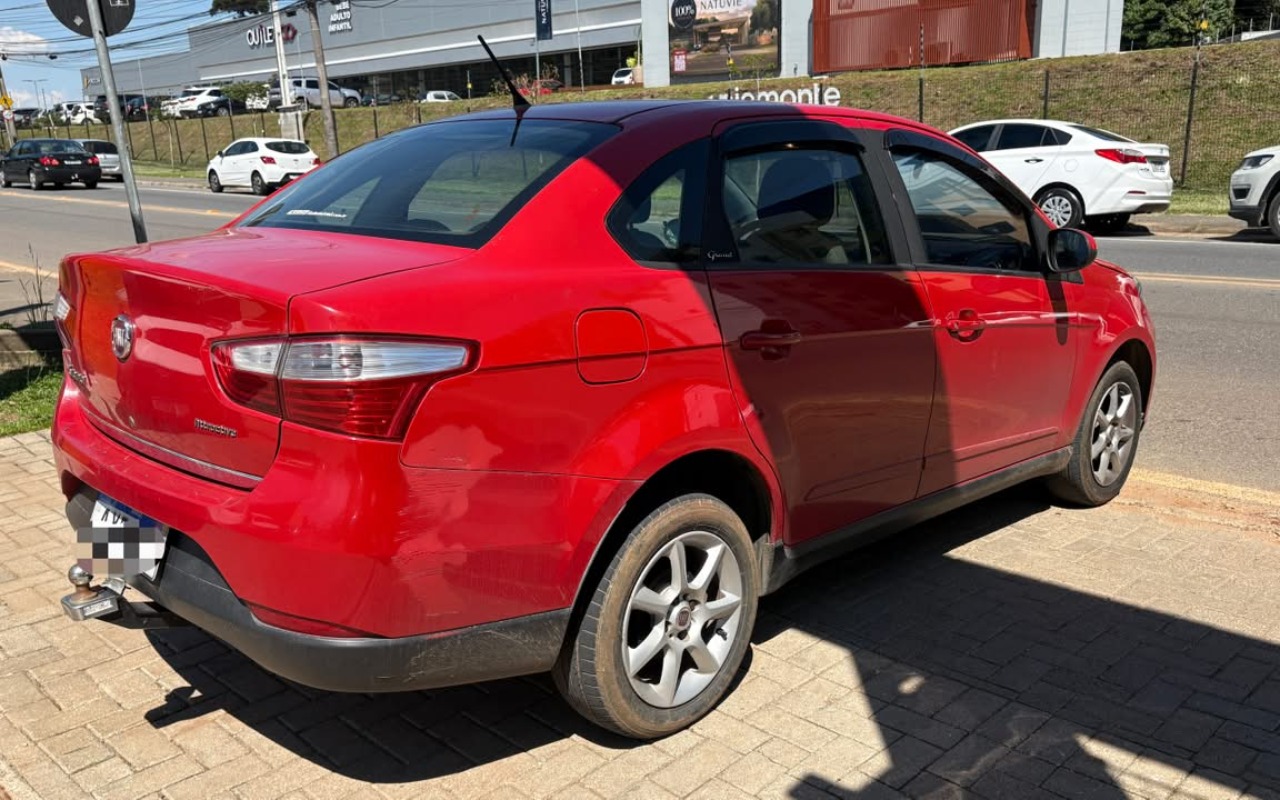 imagem-https://www.socarrao.com.br/sc-vehicle-images-prod/4401431/1792507616579-V2hhdHNBcHAgSW1hZ2UgMjAyNi0xMC0xOSBhdCAxNC4xMS4yMSAoMSkuanBlZw.jpeg
