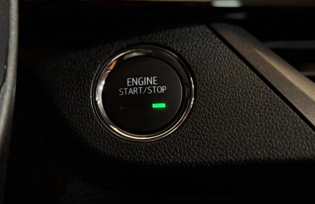 imagem-https://www.socarrao.com.br/sc-vehicle-images-prod/4401469/1792507951378-8583153_18_B_e845ca331f.jpeg