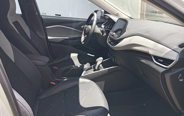 imagem-https://www.socarrao.com.br/sc-vehicle-images-prod/4401485/1792508235410-vehicle_image_1792508095_e7128e778fdf67322a03c833f50640dc.jpeg