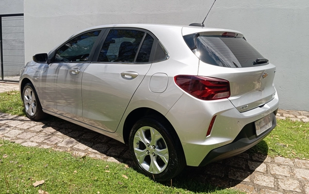 imagem-https://www.socarrao.com.br/sc-vehicle-images-prod/4401485/1792508235412-vehicle_image_1792508101_2b8f6131c8f5a28d1e07f7bd2313f995.jpeg