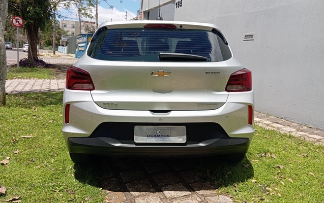 imagem-https://www.socarrao.com.br/sc-vehicle-images-prod/4401485/1792508235413-vehicle_image_1792508104_87fe9139df06945284383de527c9472b.jpeg