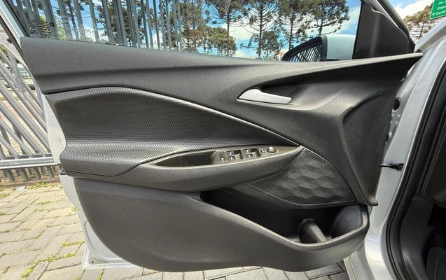 imagem-https://www.socarrao.com.br/sc-vehicle-images-prod/4401508/1792585462931-8567686_8_B_3b14bceba4.jpeg