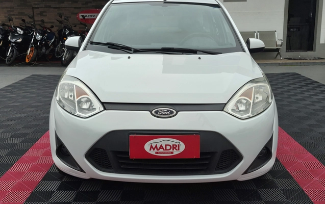 imagem-https://www.socarrao.com.br/sc-vehicle-images-prod/4401521/1792508363683-003_7cd02bcb6ba65092a43e79530c0cf085.jpg