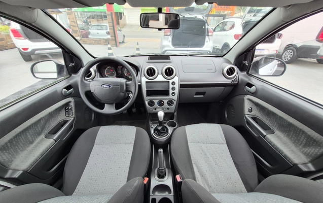 imagem-https://www.socarrao.com.br/sc-vehicle-images-prod/4401521/1792508363695-003_89e90e63d61a76452412039d47126a5e.jpg