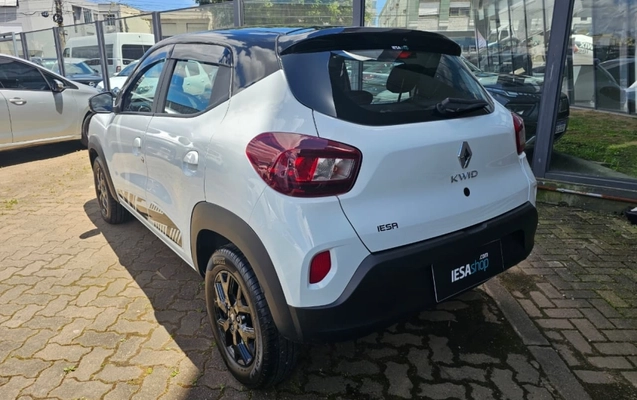 imagem-https://www.socarrao.com.br/sc-vehicle-images-prod/4401543/1792613547961-J0Ih59EL5rpjcKx7Z66Ik1enXYtgIH8J.jpg