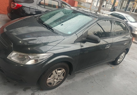 Chevrolet Onix 2018 Cinza — foto 1 de 3
