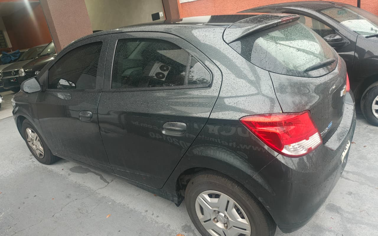 imagem-https://www.socarrao.com.br/sc-vehicle-images-prod/4401565/1792509114018-V2hhdHNBcHAgSW1hZ2UgMjAyNi0xMC0yMCBhdCAxMi4wOC4zNS5qcGVn.jpeg