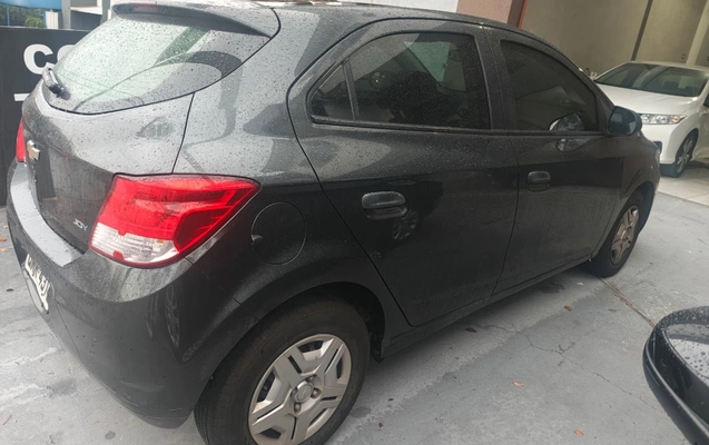 imagem-https://www.socarrao.com.br/sc-vehicle-images-prod/4401565/1792509114101-V2hhdHNBcHAgSW1hZ2UgMjAyNi0xMC0yMCBhdCAxMi4wOC4zMigxKS5qcGVn.jpeg