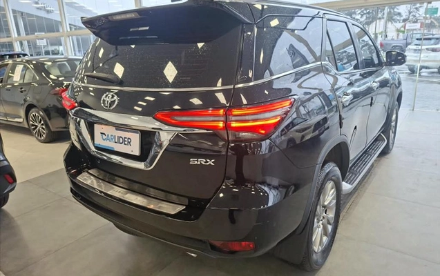 imagem-https://www.socarrao.com.br/sc-vehicle-images-prod/4401590/1792565631451-27d109b6-e83f-4cb3-91fe-5e3c1f55f1ee20260921115733.jpeg