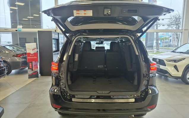 imagem-https://www.socarrao.com.br/sc-vehicle-images-prod/4401590/1792565631454-683ca537-9be1-44db-b726-1ed8d3d168db20260921115736.jpeg