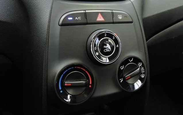 imagem-https://www.socarrao.com.br/sc-vehicle-images-prod/4401738/1792514809967-8578064_8_B_819d326571.jpeg