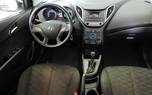 imagem-https://www.socarrao.com.br/sc-vehicle-images-prod/4401738/1792514809978-8578064_5_B_95ed9a492f.jpeg
