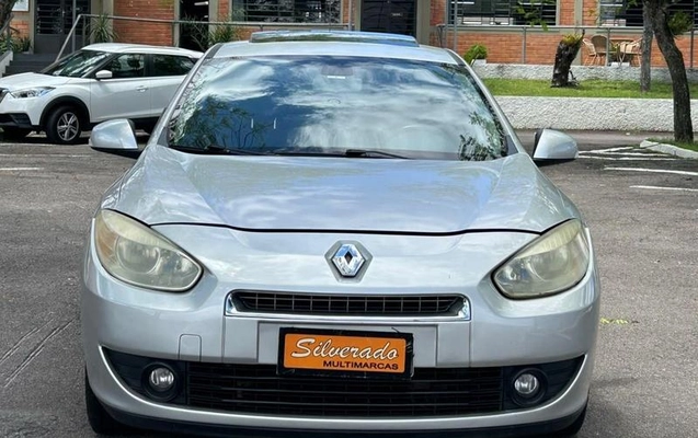 imagem-https://www.socarrao.com.br/sc-vehicle-images-prod/4401742/1792696171575-8569922_13_B_97ee34b858.jpeg