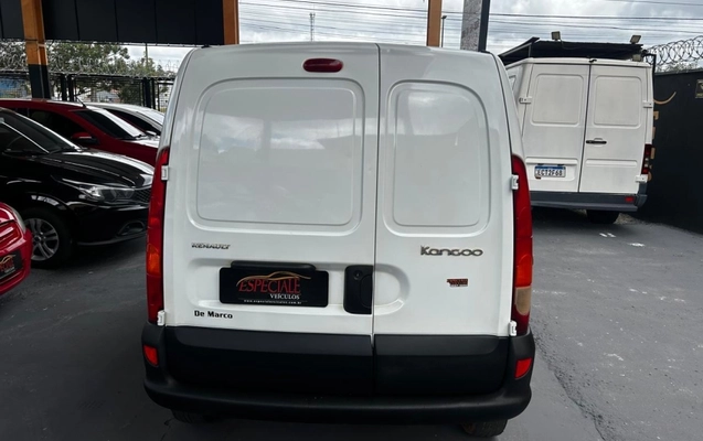 imagem-https://www.socarrao.com.br/sc-vehicle-images-prod/4401763/1792510434932-nSd3CfVPXo6lom0af2bjlE8b65L9n4YO.jpg