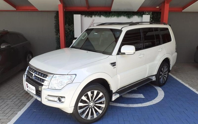 imagem-https://www.socarrao.com.br/sc-vehicle-images-prod/4401768/1792510458435-8587896_0_B_0b6a0b4544.jpeg