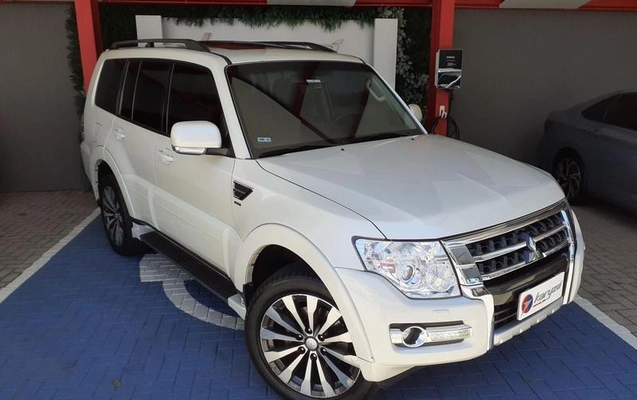 imagem-https://www.socarrao.com.br/sc-vehicle-images-prod/4401768/1792510458439-8587896_0_B_72ae8a326b.jpeg