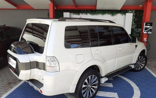 imagem-https://www.socarrao.com.br/sc-vehicle-images-prod/4401768/1792510458440-8587896_16_B_75cca3c85d.jpeg