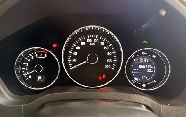 imagem-https://www.socarrao.com.br/sc-vehicle-images-prod/4401791/1792525317293-8582209_13_B_c8488d9116.jpeg