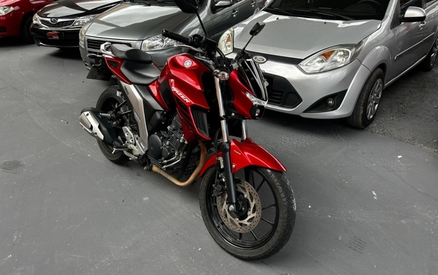 imagem-https://www.socarrao.com.br/sc-vehicle-images-prod/4401854/1792511358699-o1IxGexF4yVtR4cs2y26D6fbWfnh651u.jpg