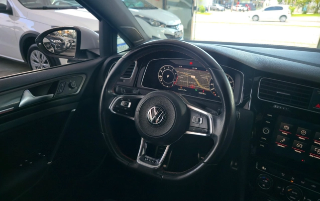 imagem-https://www.socarrao.com.br/sc-vehicle-images-prod/4401930/1792612626555-5b54e3a3076c4c8295a628cbad03277d_1792612529832.jpg