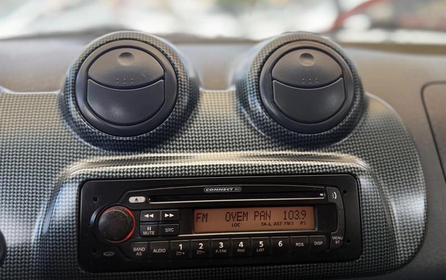 imagem-https://www.socarrao.com.br/sc-vehicle-images-prod/4401958/1792512278947-8587752_12_B_6f3f598d9c.jpeg