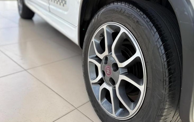 imagem-https://www.socarrao.com.br/sc-vehicle-images-prod/4401958/1792512278967-8587752_19_B_c107217965.jpeg