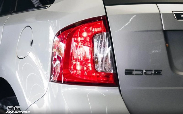imagem-https://www.socarrao.com.br/sc-vehicle-images-prod/4401964/1792512244095-8586237_16_B_4f974cd860.jpeg