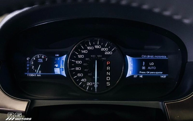 imagem-https://www.socarrao.com.br/sc-vehicle-images-prod/4401964/1792512244099-8586237_9_B_a047fda07d.jpeg